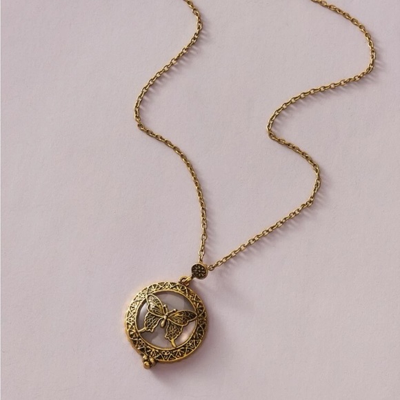 Jewelry - Gold 𝅺3/$30 Bronze Butterfly Magnify Glass Necklace